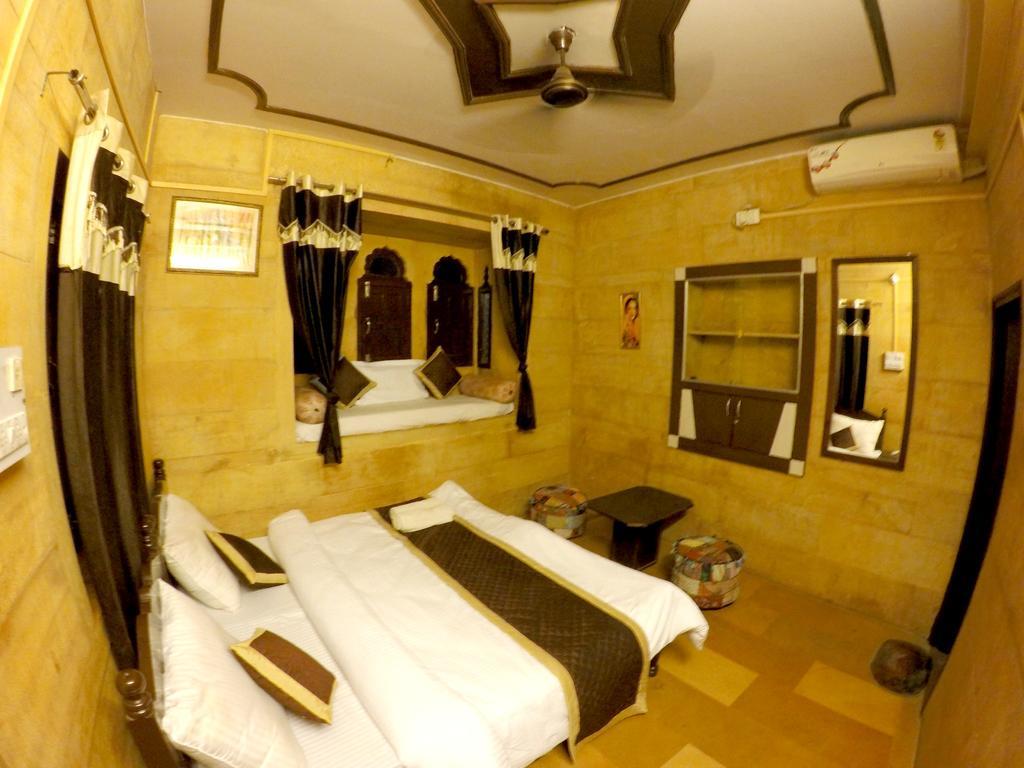 Hotel Fotiya Джайсалмер Екстер'єр фото